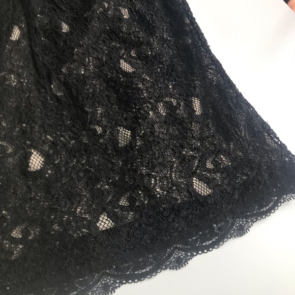 NY&co Black Lace top - Picture 5 of 8
